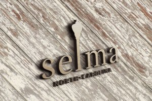 Selma3DWoodenLogoMockUp
